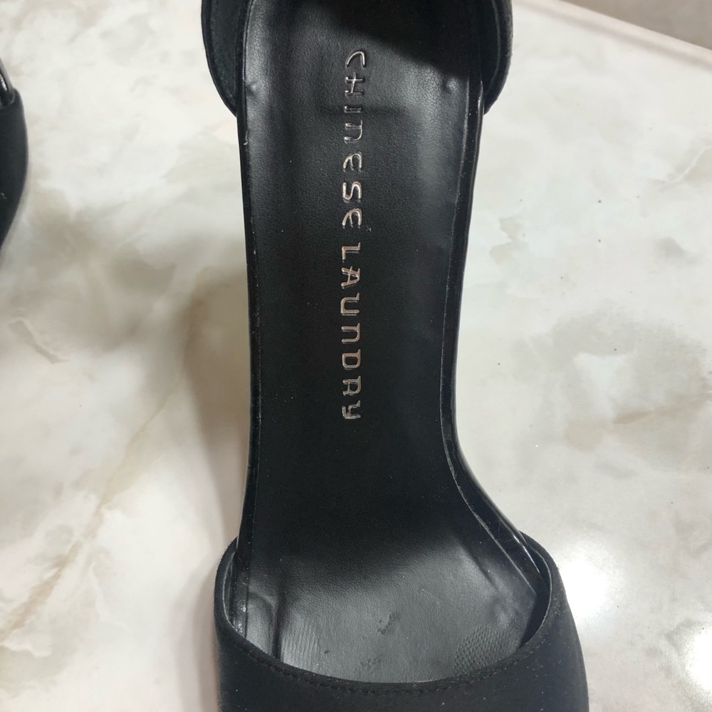 4” Satin-Look Stilettos (Black, Size 6.5M) - Picture 5 of 9
